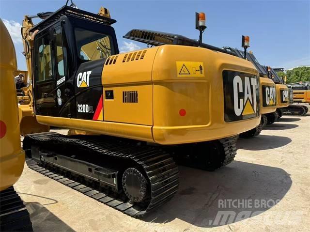 CAT 320 D Pelle sur chenilles