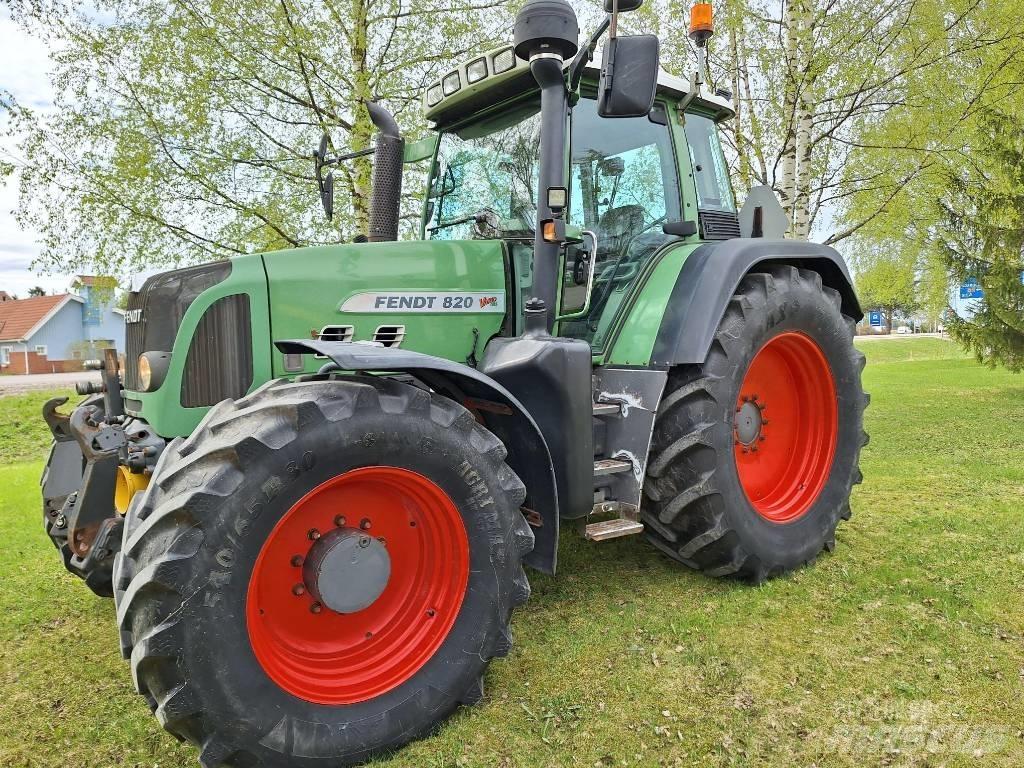 Fendt 820 Vario TMS Tracteur