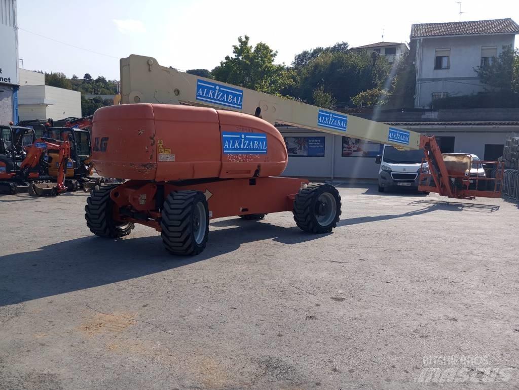 JLG 860 SJ Nacelles télescopiques