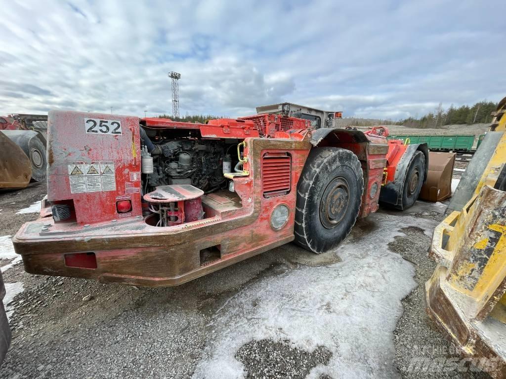 Sandvik LH 410 Chargeuses pour exploitations minières souterraines