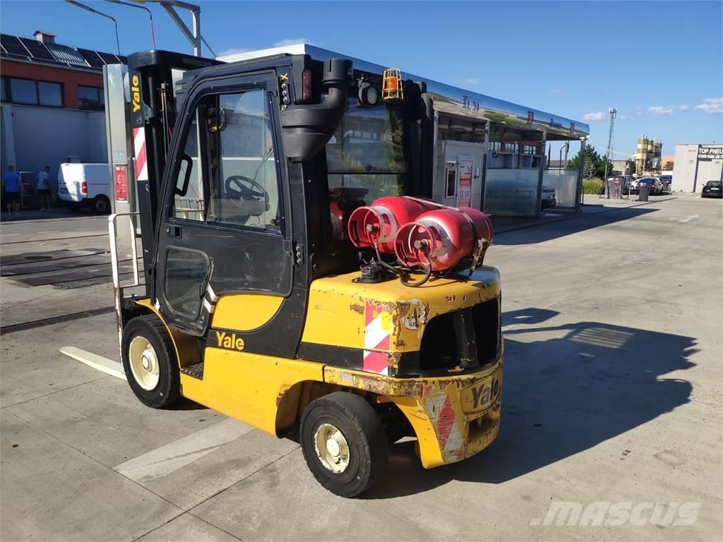 Yale GLP35VX Chariots GPL