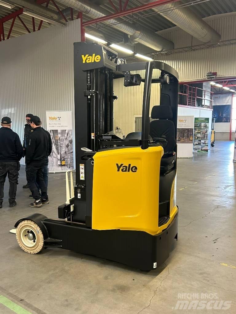 Yale MRO 16 Chariot à mât rétractable