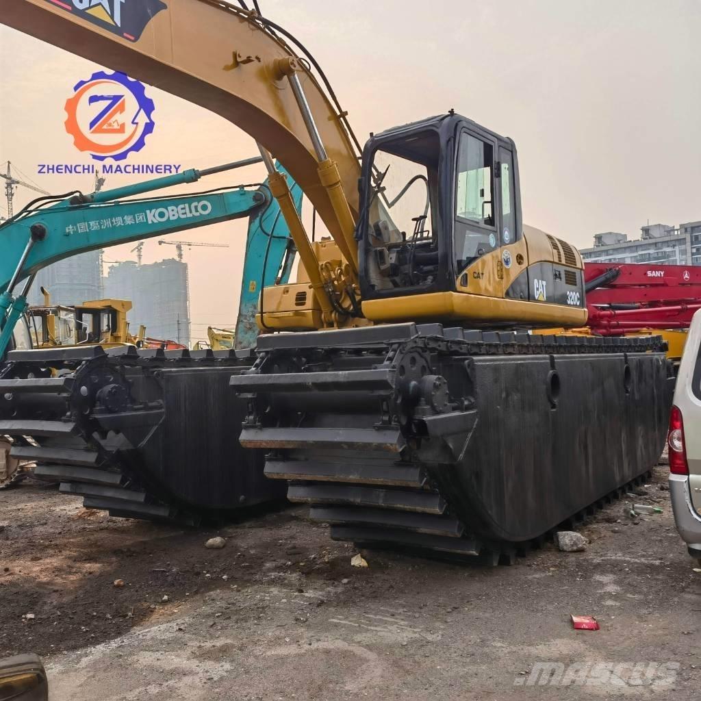 CAT 320 C Pelles amphibies