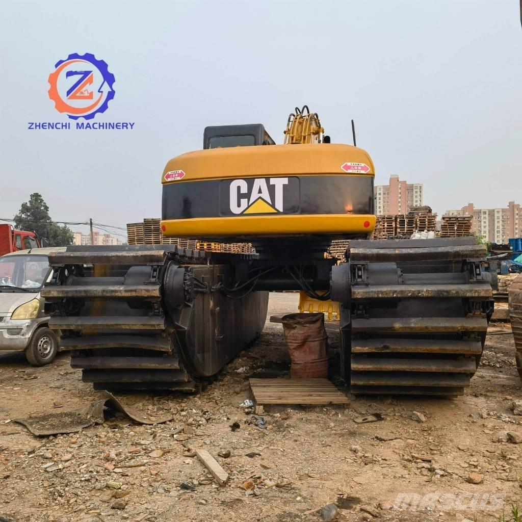 CAT 320 C Pelles amphibies