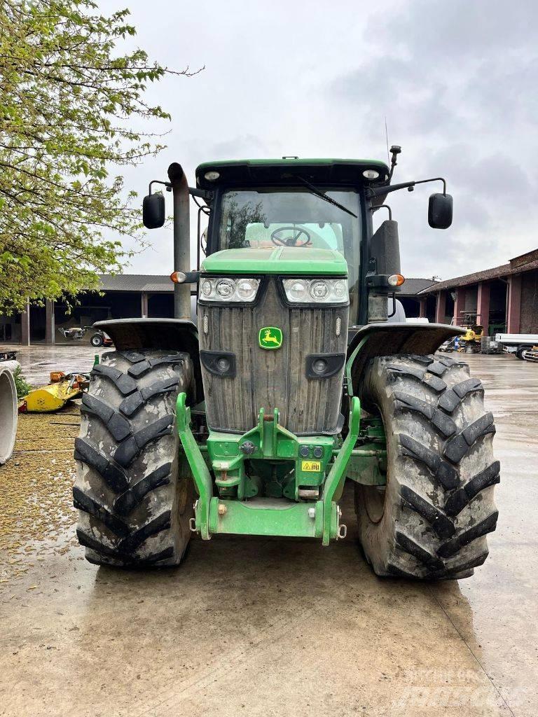 John Deere 7230 R Tracteur