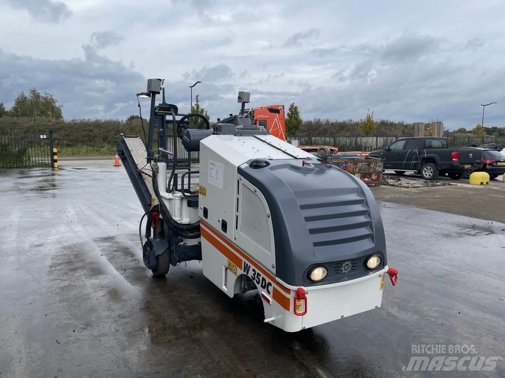 Wirtgen W 35 DC Fraiseuse à froid