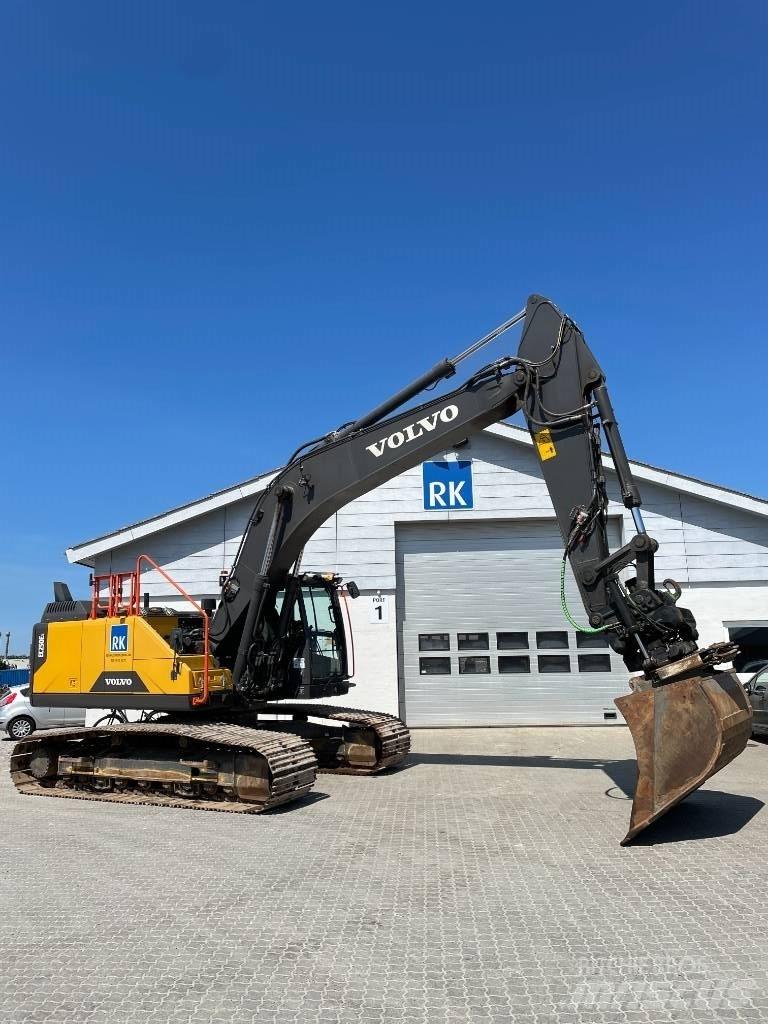 Volvo EC 250 E Pelle sur chenilles
