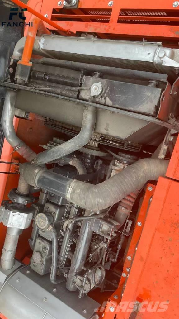 Doosan DX300 Pelle sur chenilles