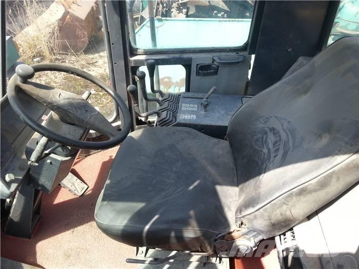 Komatsu WA 380-3 Chargeuse sur pneus