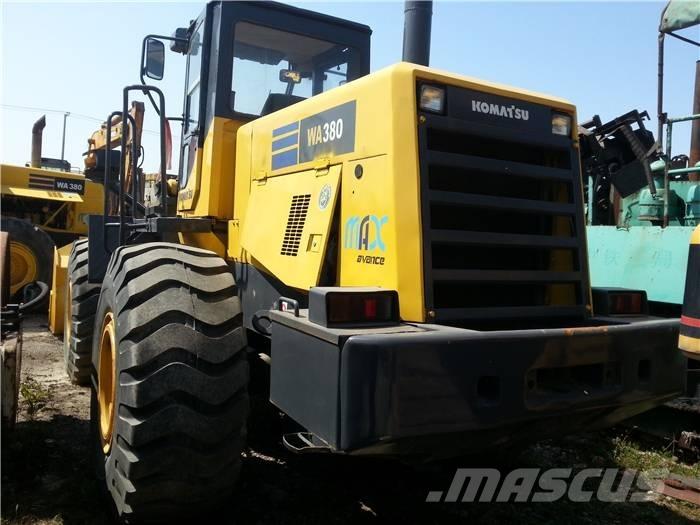 Komatsu WA 380-3 Chargeuse sur pneus