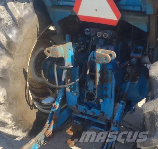 Ford 6700 . Tracteur