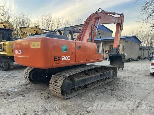 Hitachi EX200 Pelle sur chenilles