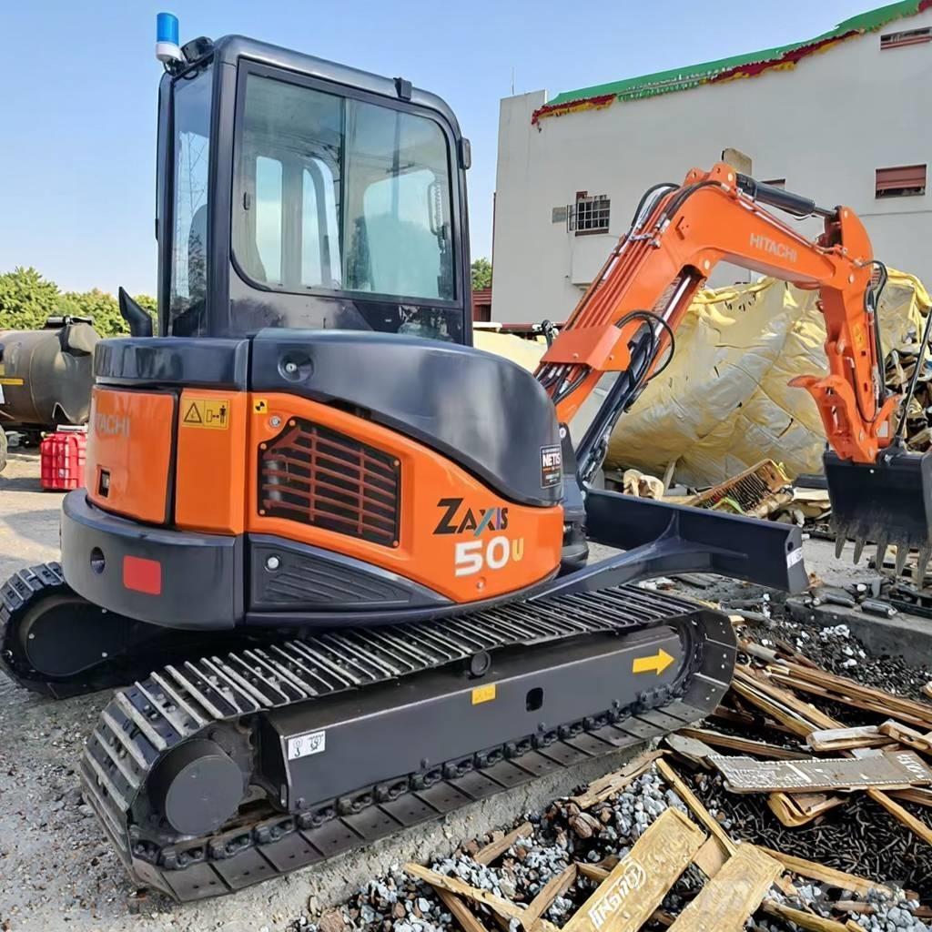 Hitachi ZX 50 U Mini pelle < 7t