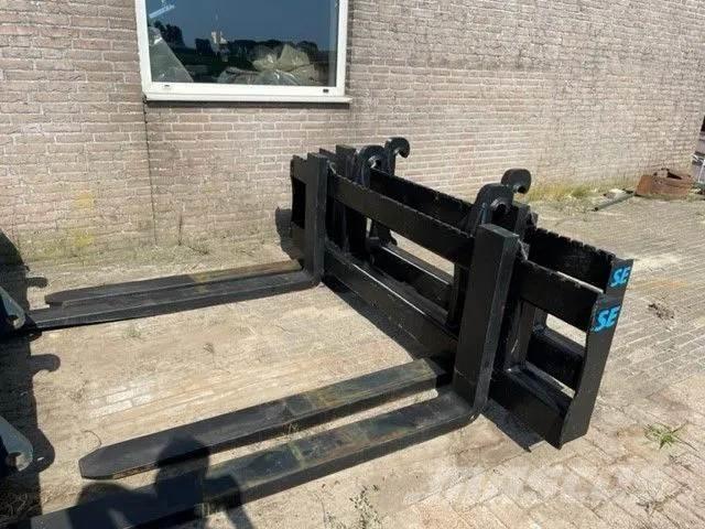 Volvo Palletvorken Chargeuse sur pneus