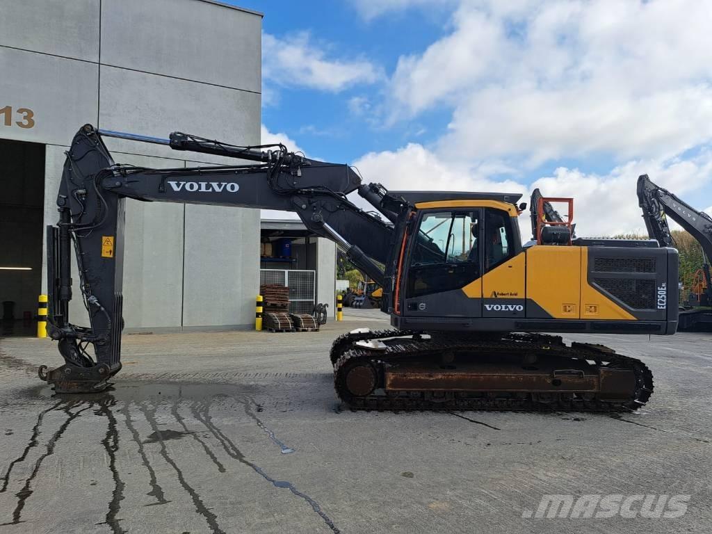 Volvo EC 250 ENL Pelle sur chenilles