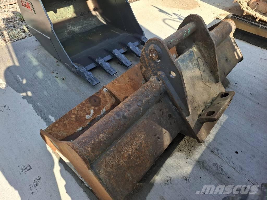 Komatsu PW 148-10 Pelle sur pneus