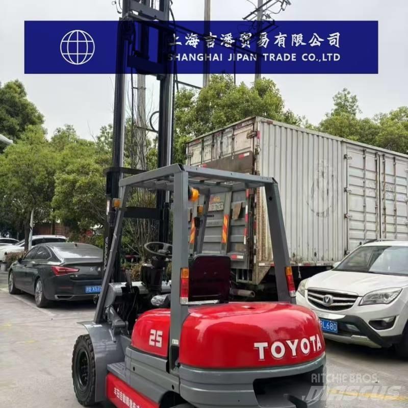 Toyota FD 25 Chariots diesel