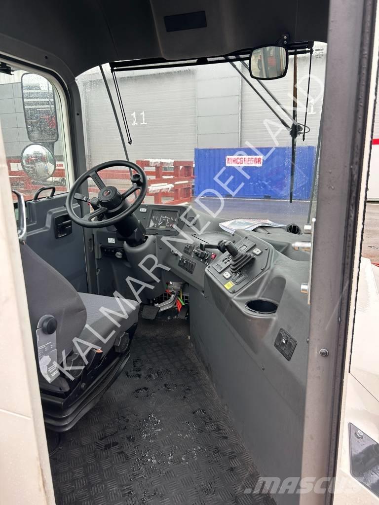 Kalmar T2i Tracteur de manœuvre