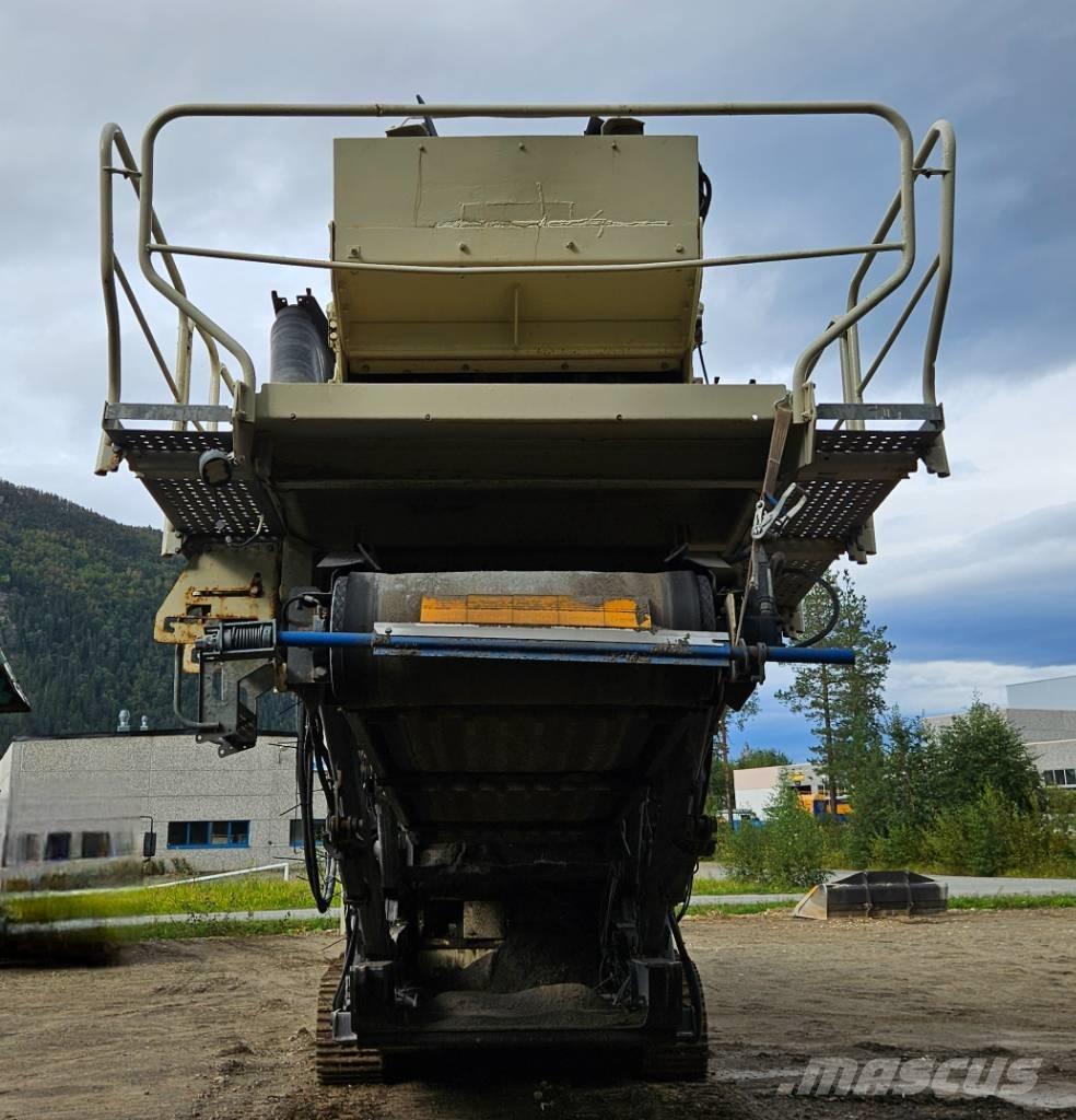 Metso LT 220 D Concasseur mobile