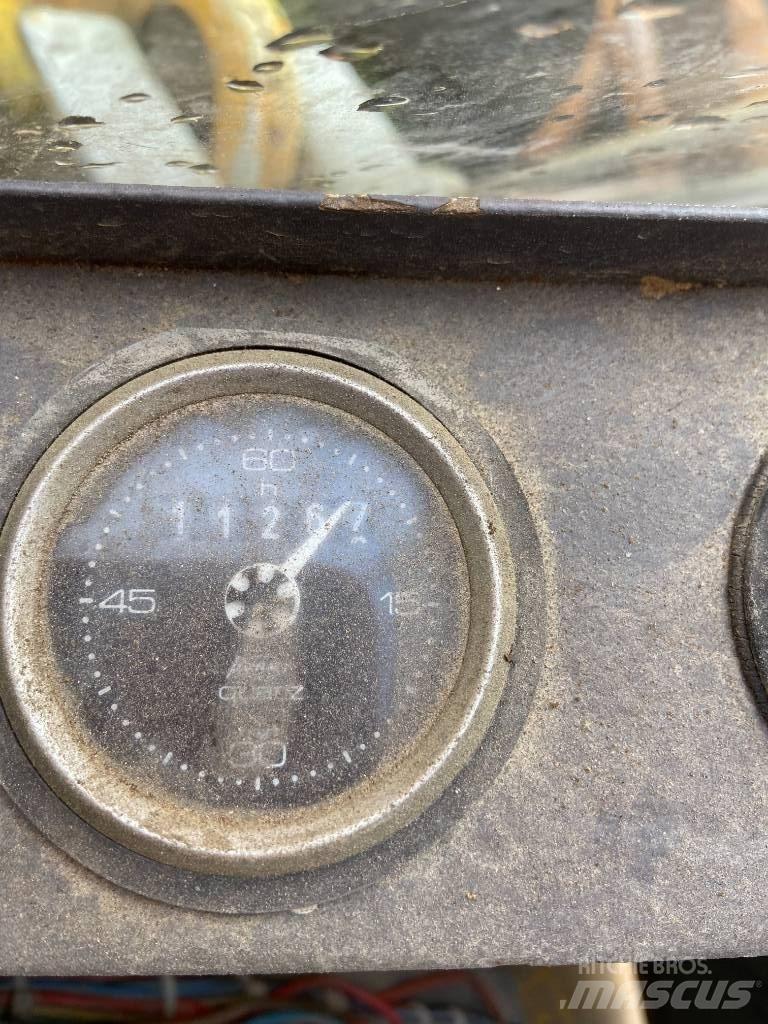 Menzi Muck 6000 T Pelle spéciale