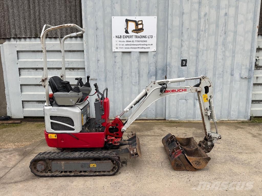 Takeuchi TB 210 Mini pelle < 7t