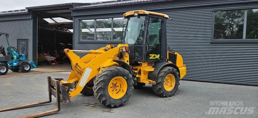 JCB ZX 409 Chargeuse sur pneus