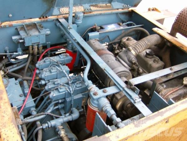 Case F25V Finisseur