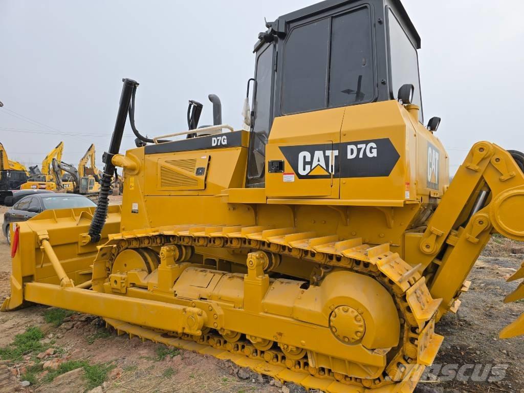 CAT D7G Bouteurs sur chenilles