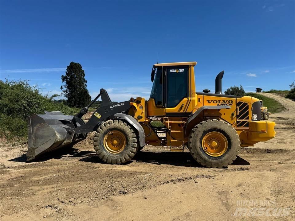 Volvo L 90 F Chargeuse sur pneus