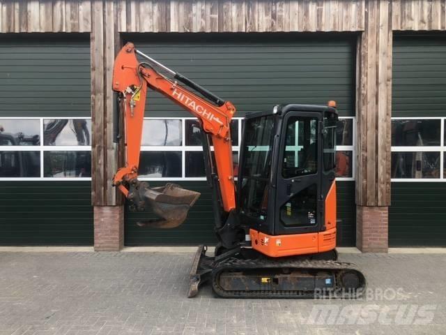 Hitachi ZX 26 U-5 Mini pelle < 7t