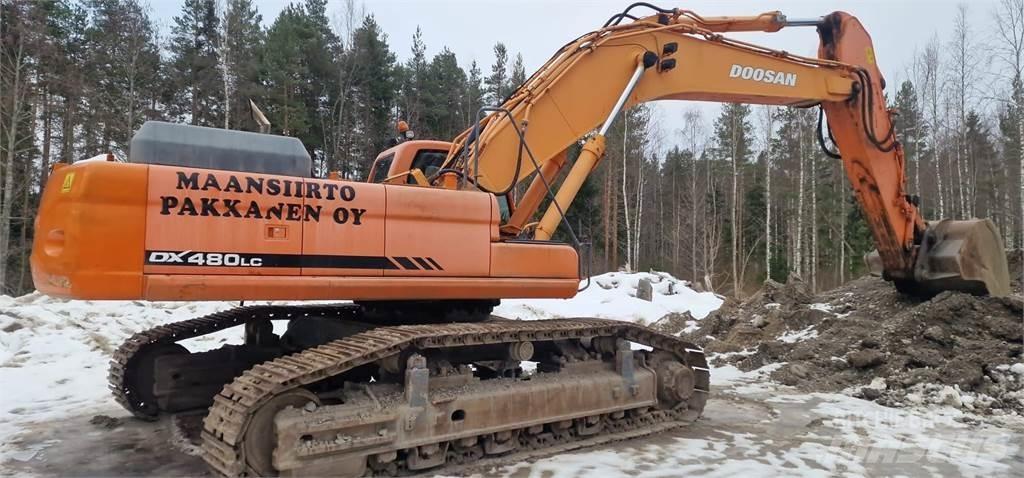 Doosan DX 480 LC Pelle sur chenilles
