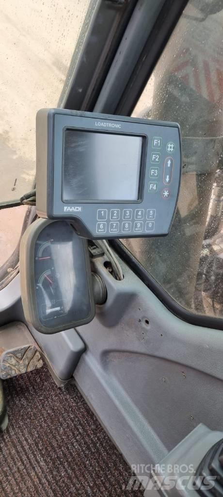 Volvo EC 210 B Pelle sur chenilles