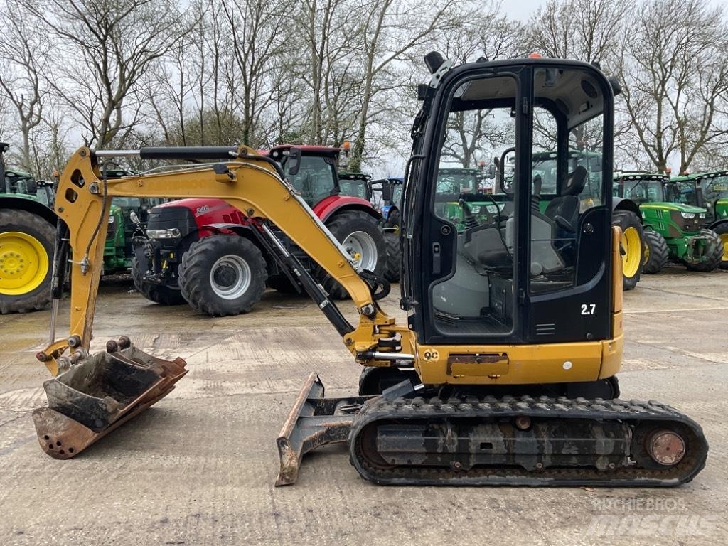CAT 302.7 D CR Mini pelle < 7t