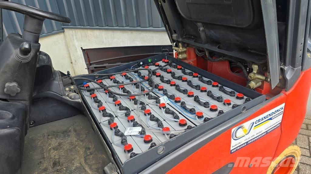 Linde E35 Chariots élévateurs électriques