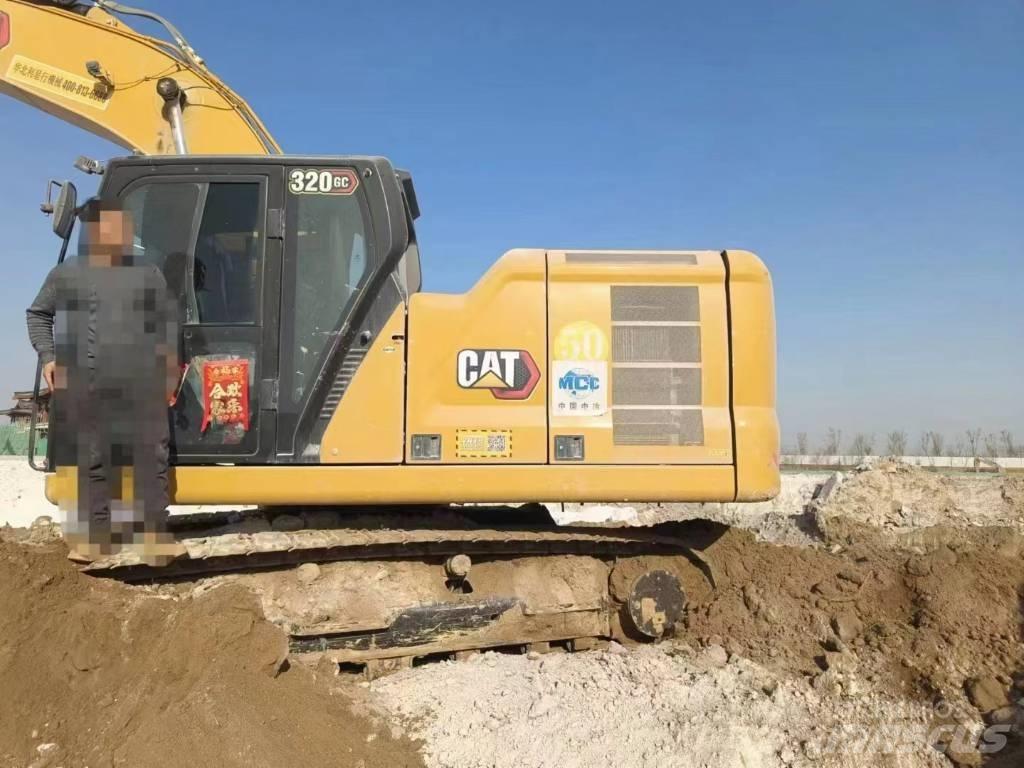 CAT 320 GC Pelle sur chenilles