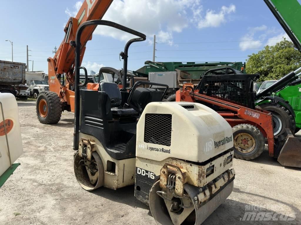 Ingersoll Rand DD 16 Compacteur de sol