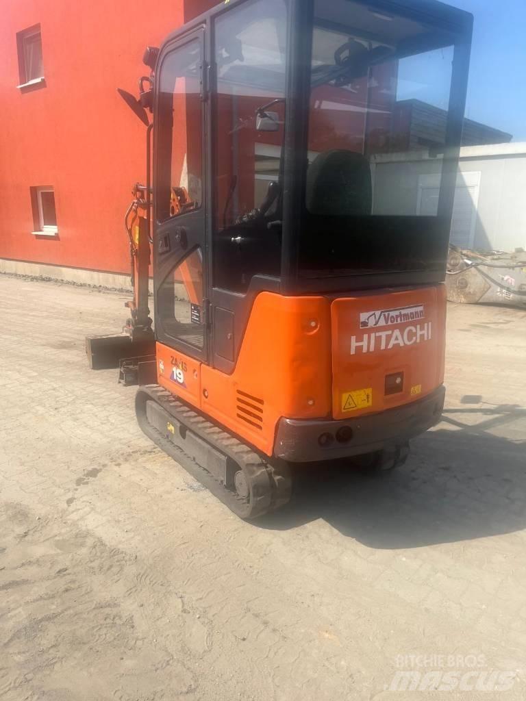 Hitachi ZX 19 Mini pelle < 7t