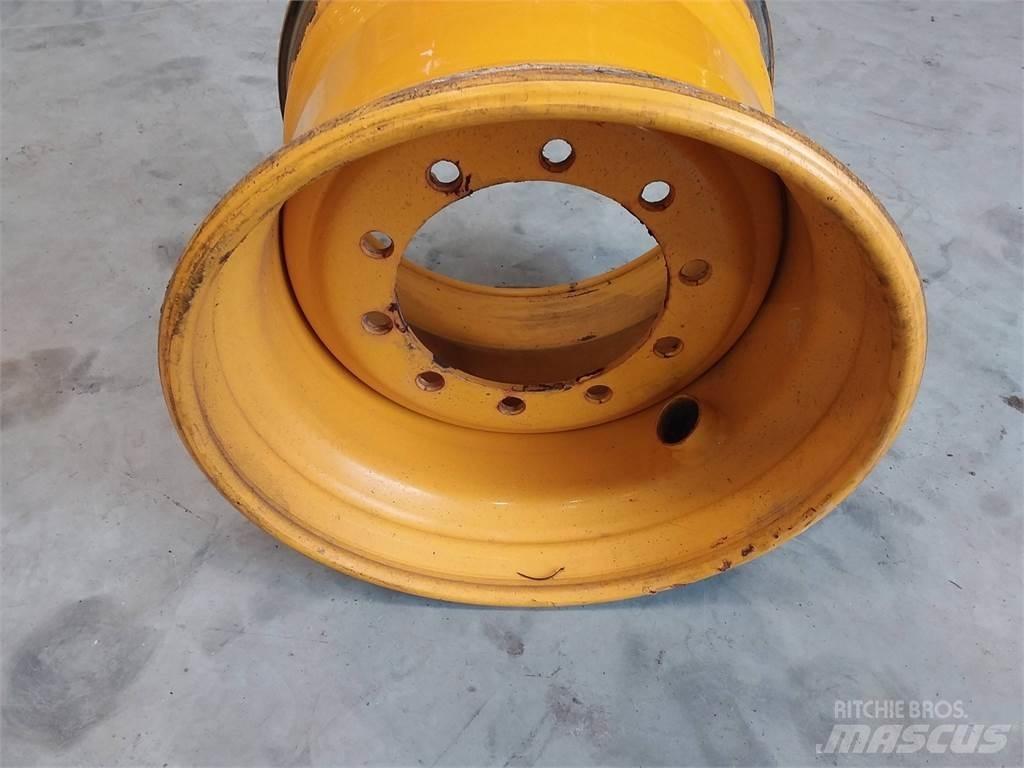 Rottne H11 20x24,5 Pneus, roues et jantes