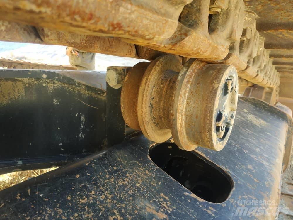 CAT 330D2 L Pelle sur chenilles
