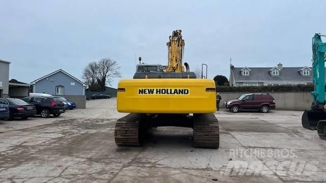 New Holland E335 Pelle sur chenilles