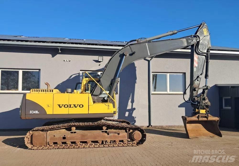 Volvo EC 240 B LC Pelle sur chenilles