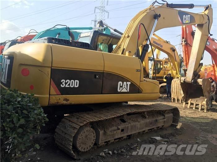 CAT 320 D Pelle sur chenilles