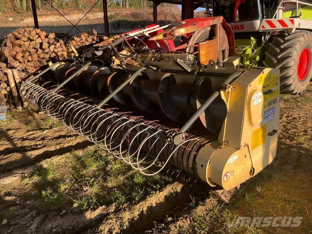 CLAAS JAGUAR 830 Ensileuse occasion