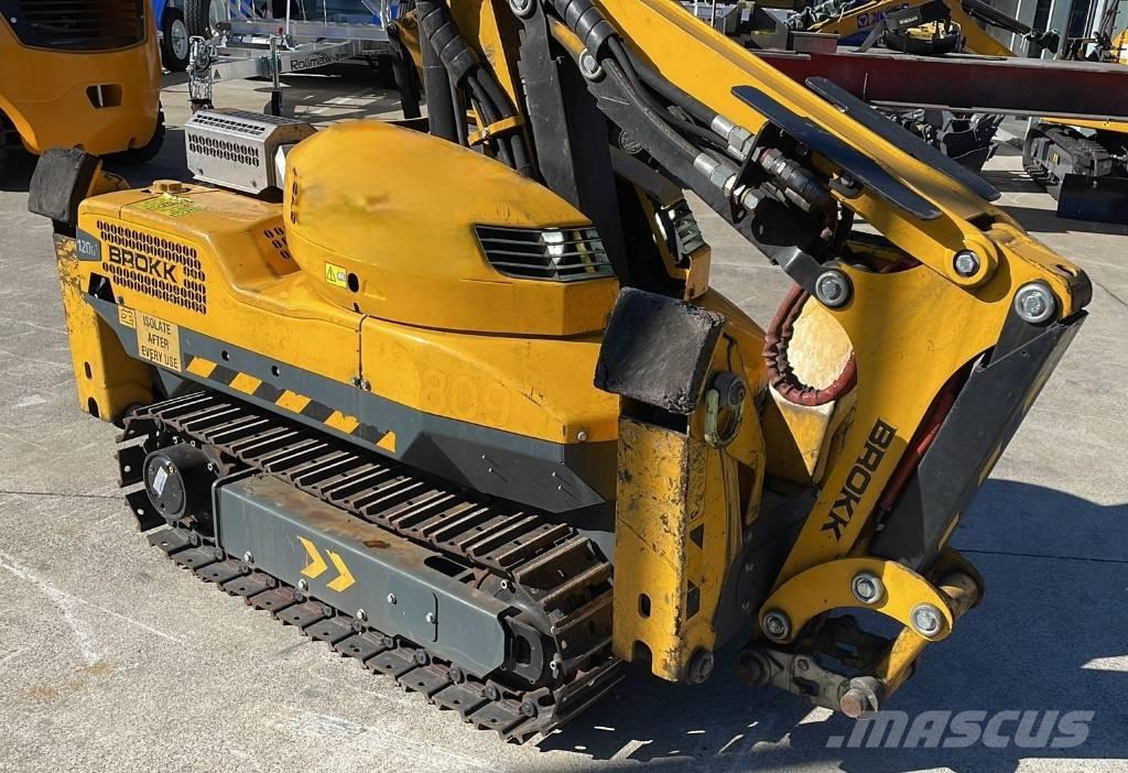 Brokk 120 D Mini pelle < 7t