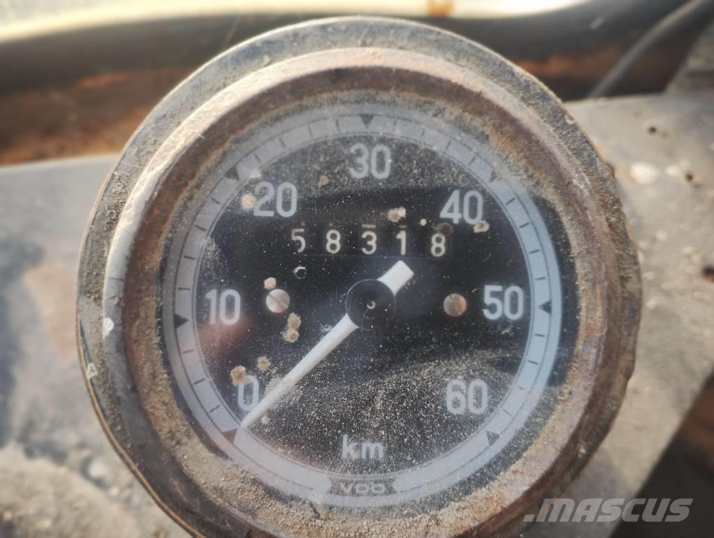 Volvo 4400 Chargeuse sur pneus