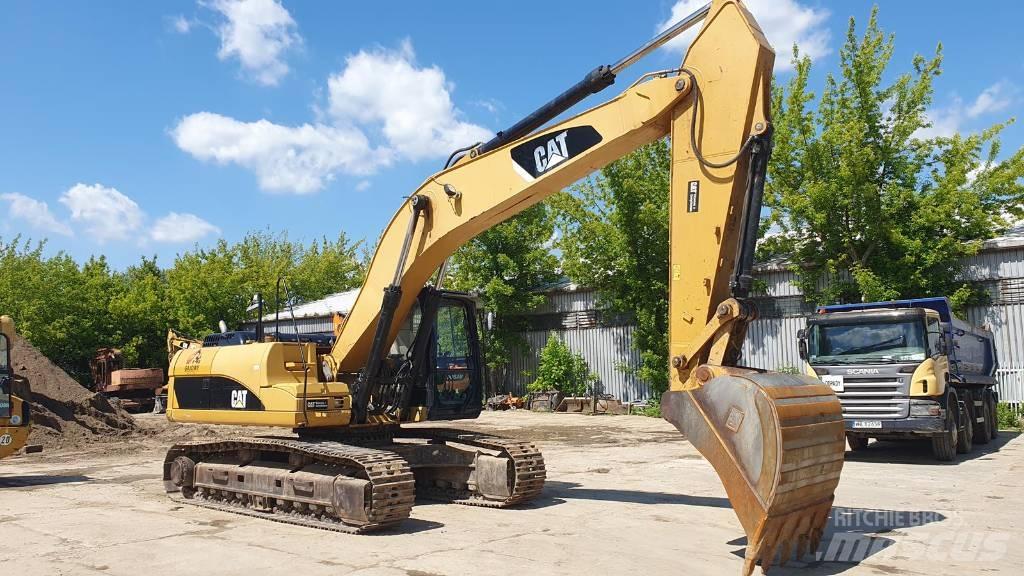 CAT 329 D Pelle longue portée