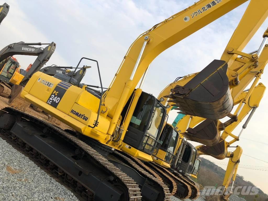 Komatsu 240-8 Pelle sur chenilles