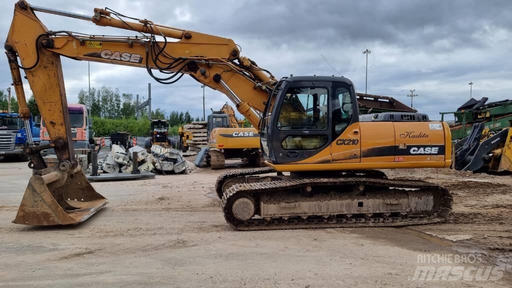 CASE CX 210 LC Pelle sur chenilles