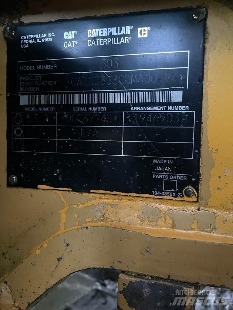 CAT 303 CR Mini pelle < 7t