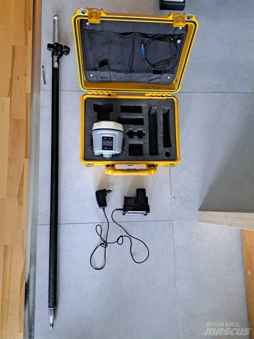  CHC i80 GNSS Instruments, équipements de mesure et d'automatisation